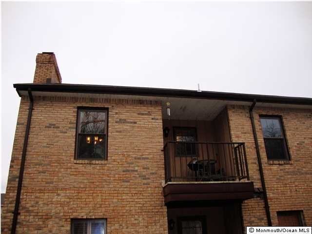 1312 Wellington Pl - Photo 2 of 13