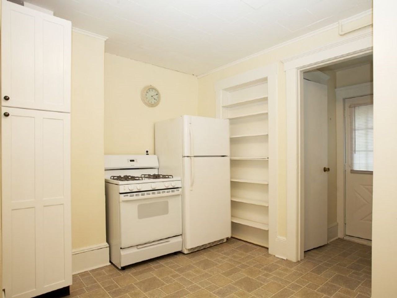 206 Godwin Ave - Photo 2 of 15