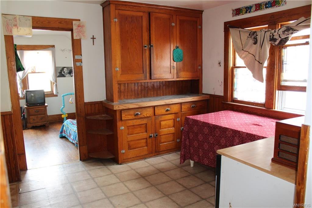 53 Hazelwood Ave - Photo 2 of 10