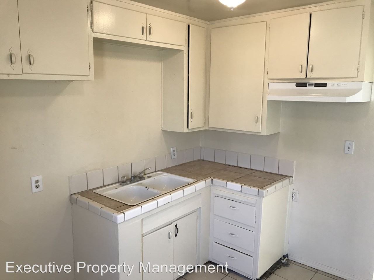 Beale Street - Photo 3 of 11