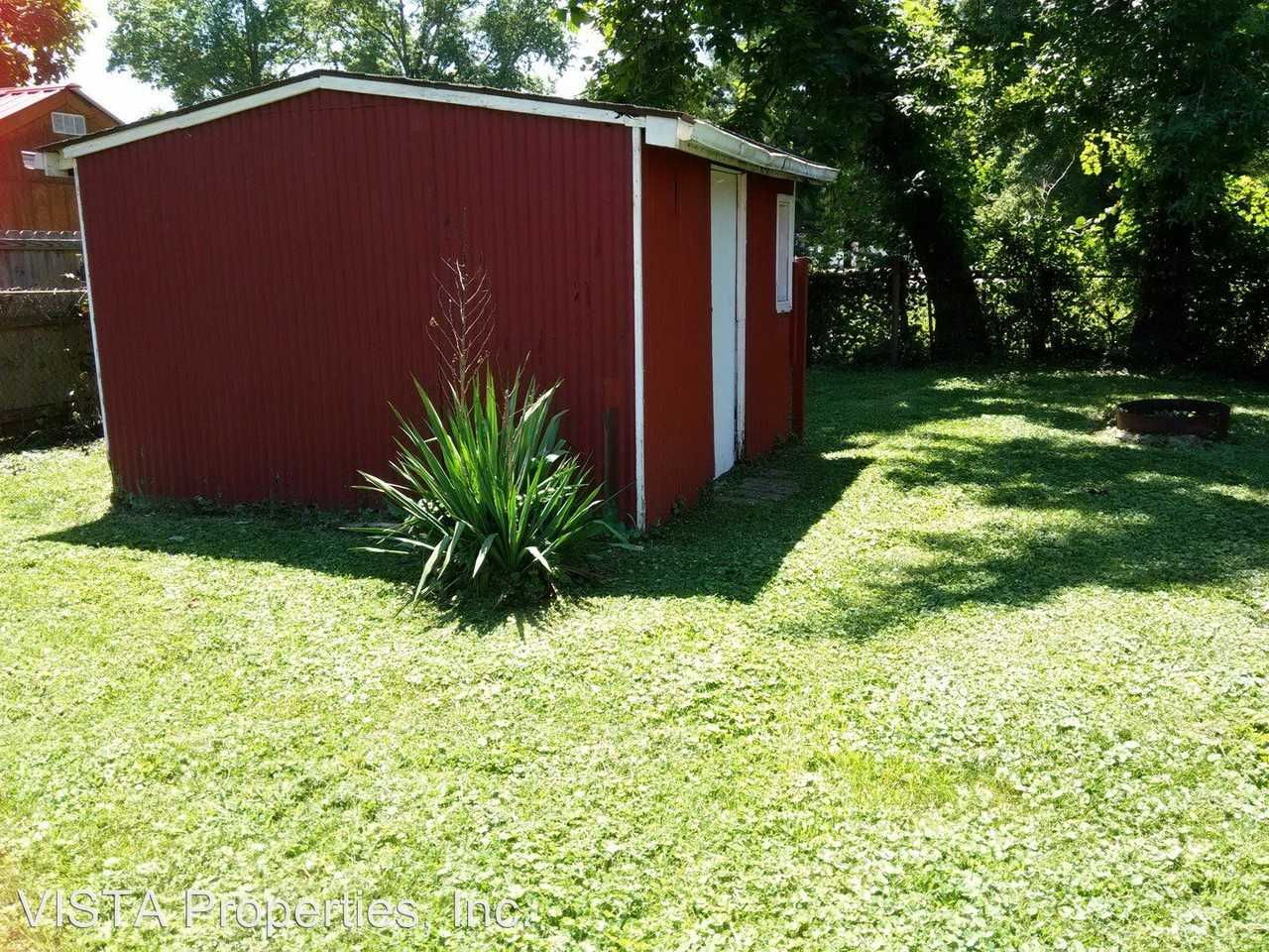 1136 Lone Oak Ave - Photo 3 of 21