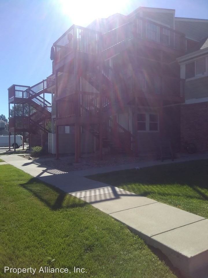 960 S Dawson Way #5