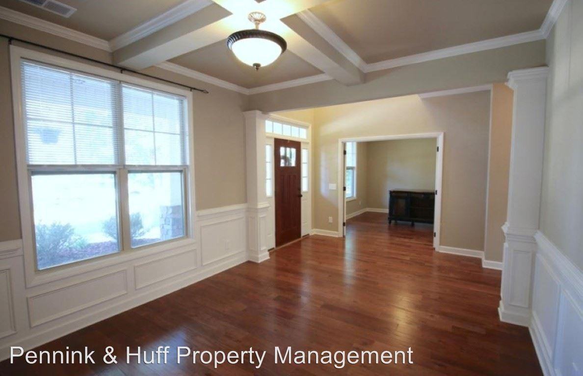 15 Oak Landing - Photo 2 of 18