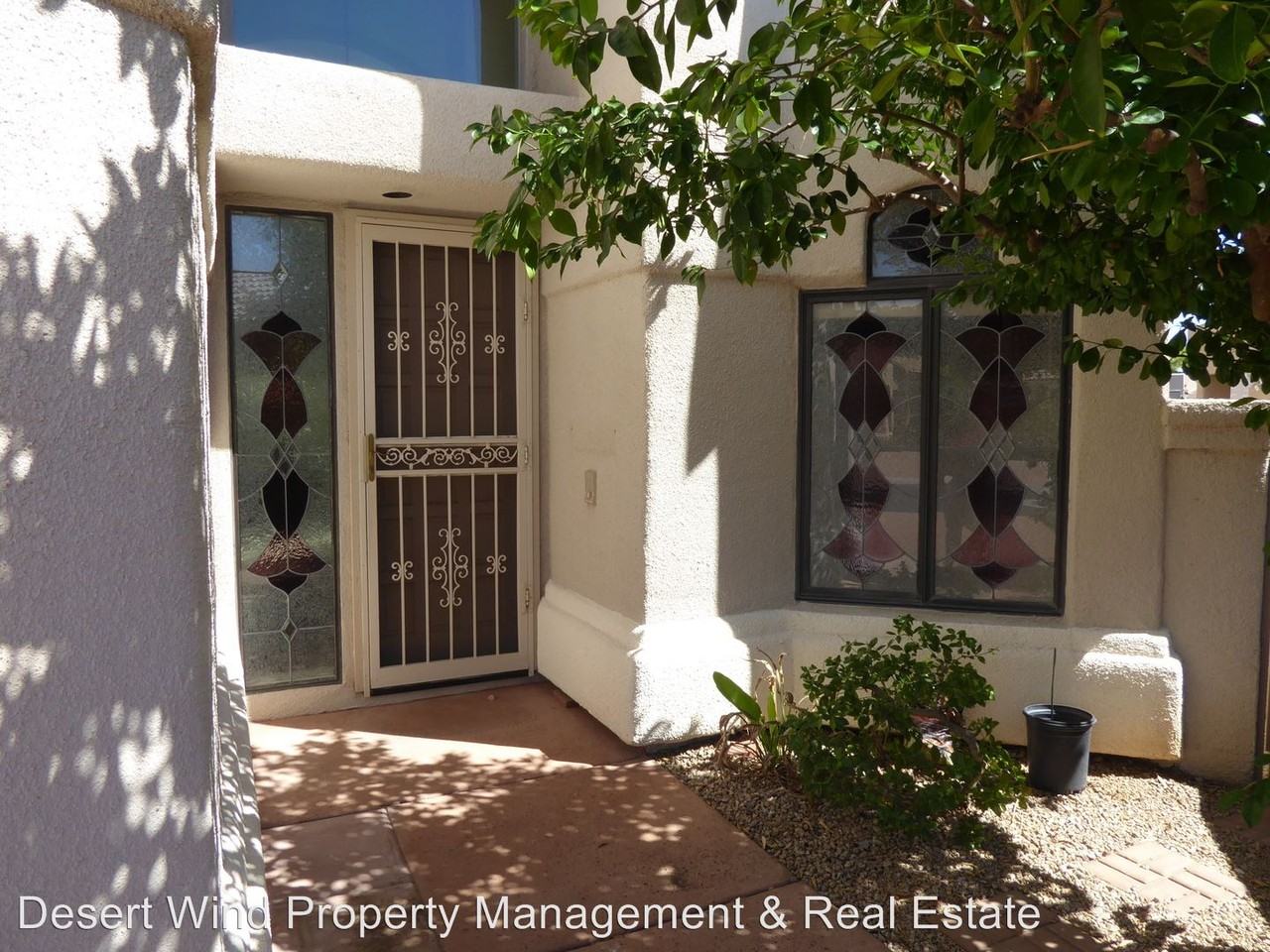 8133 E Cortez Dr - Photo 3 of 48