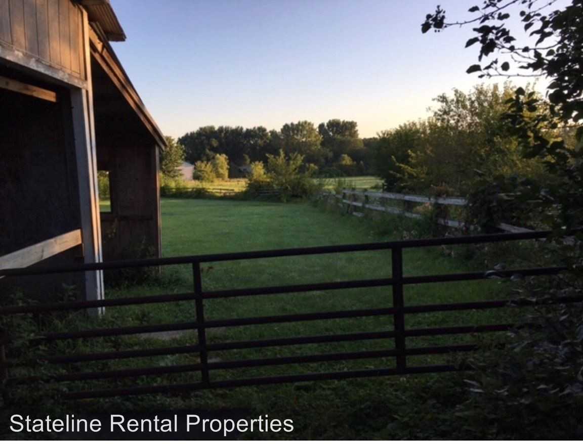 6602 Nimtz Rd - Photo 2 of 7