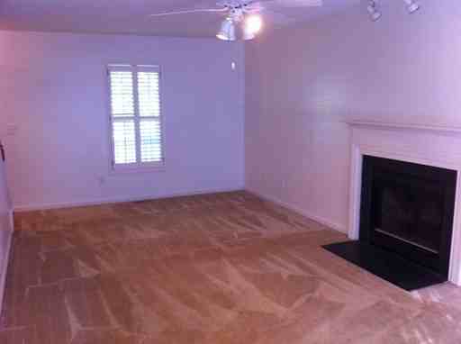 1825 New Bedford Dr - Photo 3 of 6