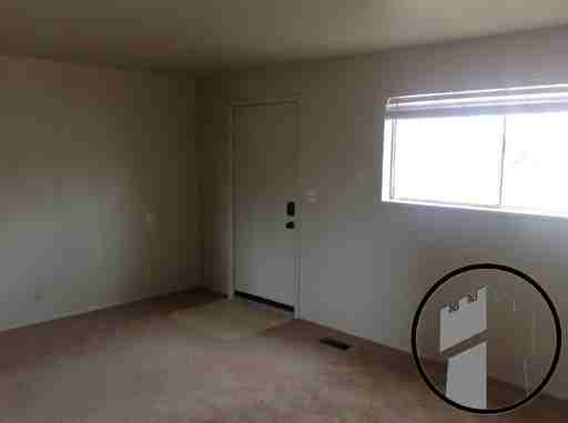 390 E 720 N - Photo 3 of 5