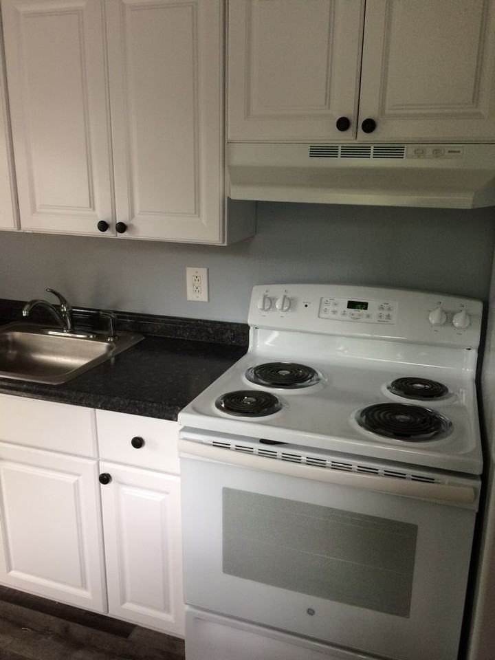 516 N 27th St #c - Photo 3 of 10