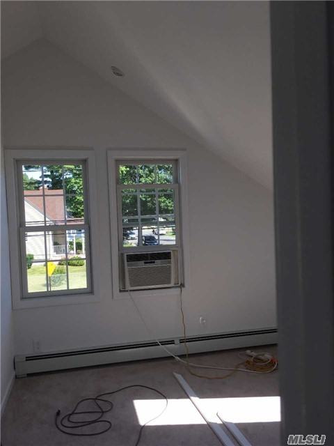 403 N 4th St - Photo 2 of 10