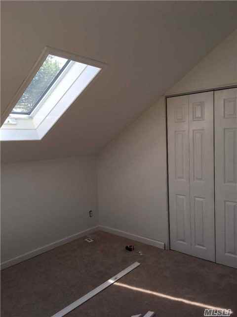 403 N 4th St - Photo 3 of 10