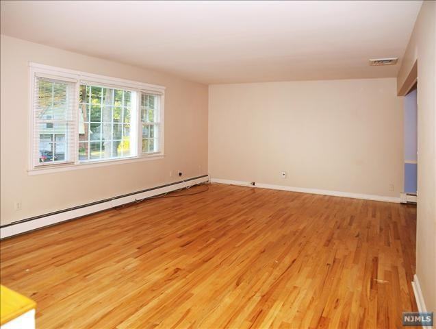 121 Dumont Ave #2ndFL - Photo 2 of 13