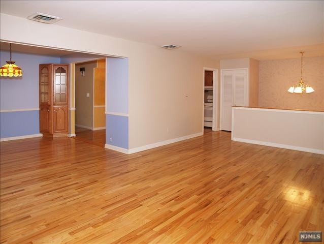 121 Dumont Ave #2ndFL - Photo 3 of 13