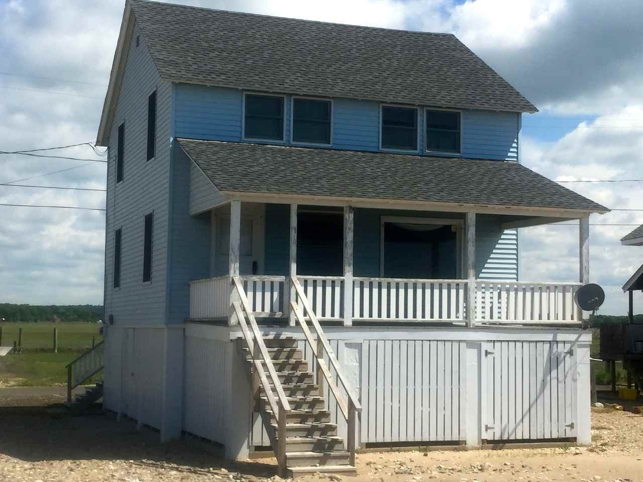 67 Circle Beach Rd - Photo 3 of 31