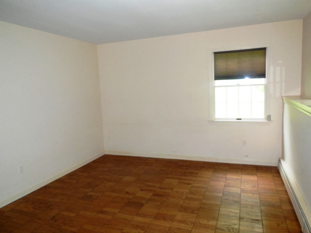377 3 Mile Hill Rd - Photo 2 of 10