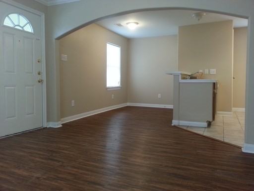 2815 Winbern St #B - Photo 2 of 9
