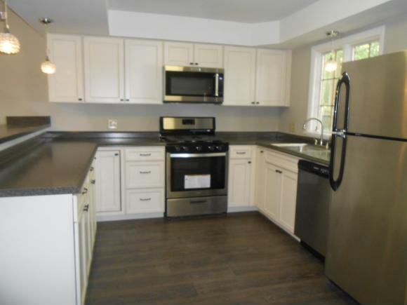 416 Magnolia Dr - Photo 2 of 21