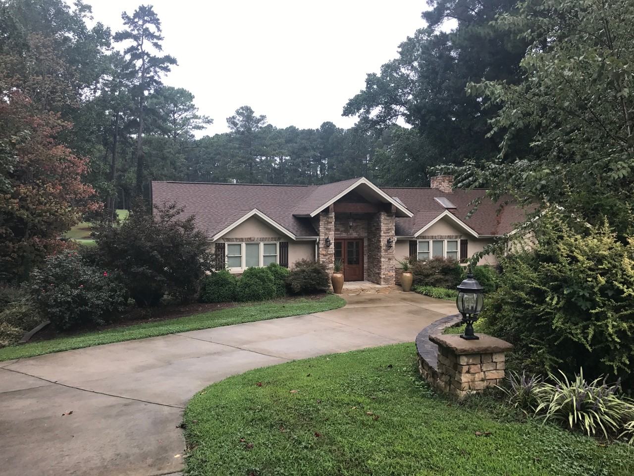 7133 N Ridge Dr - Photo 2 of 37