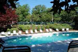 Queen Anne's Gate Apartments - Photo 3 of 18