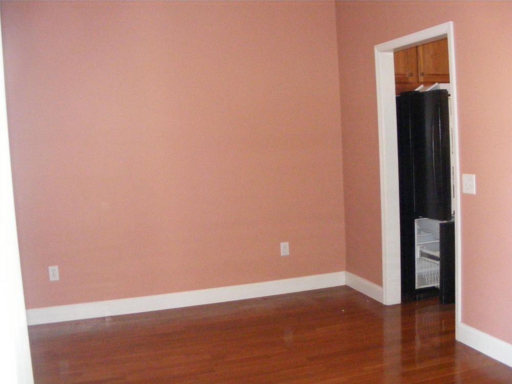604 Stratford Ave - Photo 3 of 11