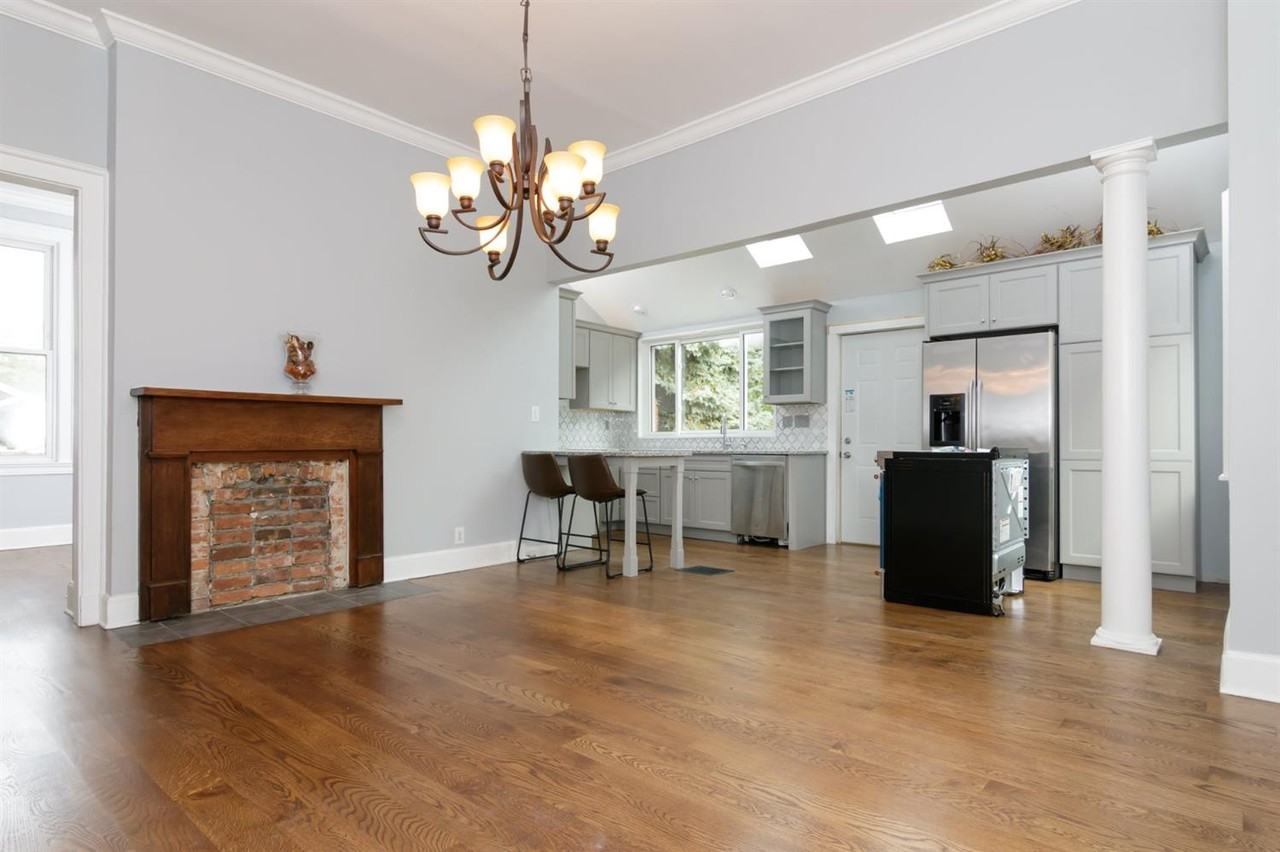 68 Hereford St - Photo 3 of 25