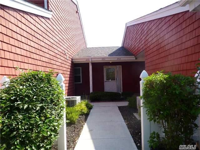 204 Flair Ct E - Photo 2 of 19