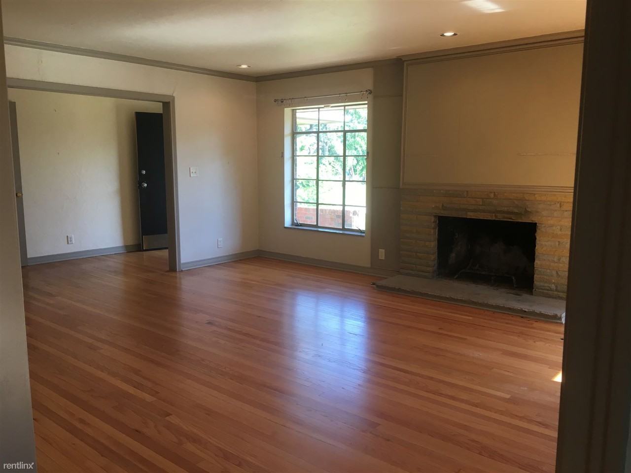 1207 Tedford Way - Photo 3 of 28