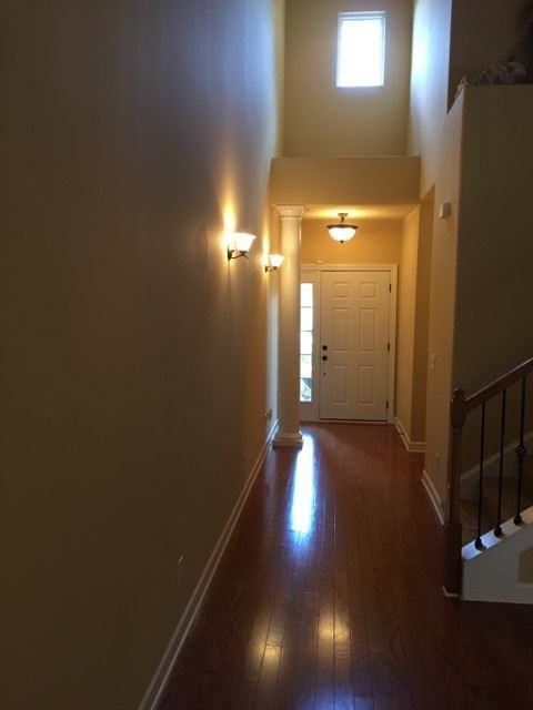 1021 Scarlet Woods - Photo 2 of 8