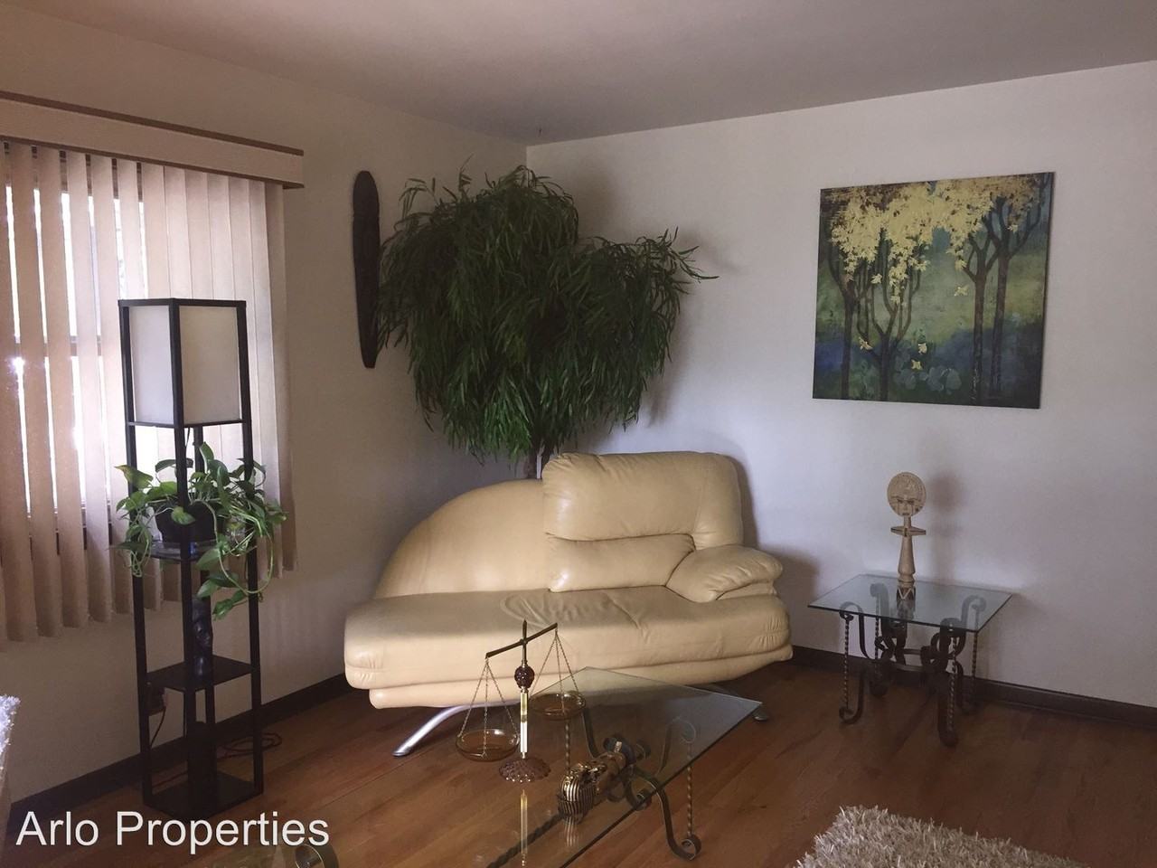 3101 W Manitoba St - Photo 3 of 27