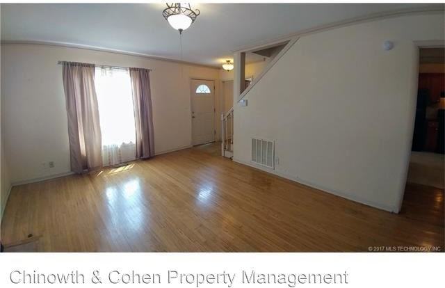 2242 N Denver Blvd - Photo 3 of 29