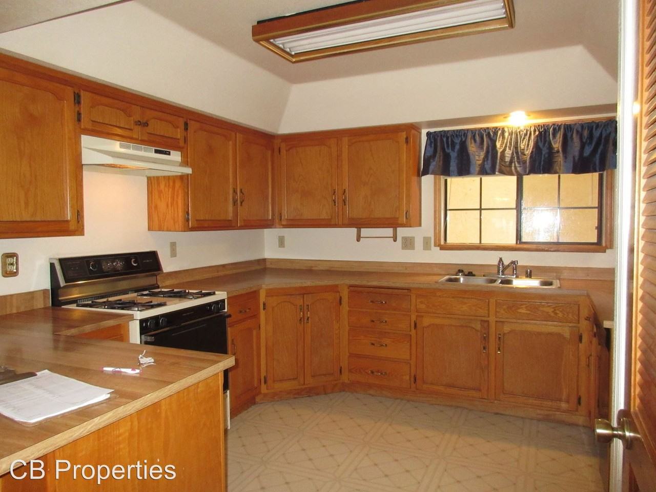 5150 Pentz Rd - Photo 3 of 9