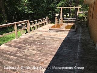 205 Winchester Dr - Photo 2 of 2