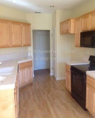 2305 Rebecca Ct - Photo 3 of 16