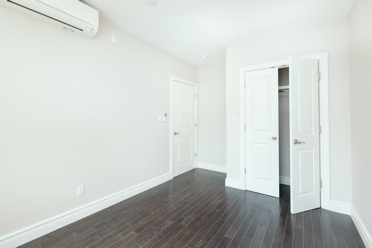 439 Knickerbocker Avenue #36FM