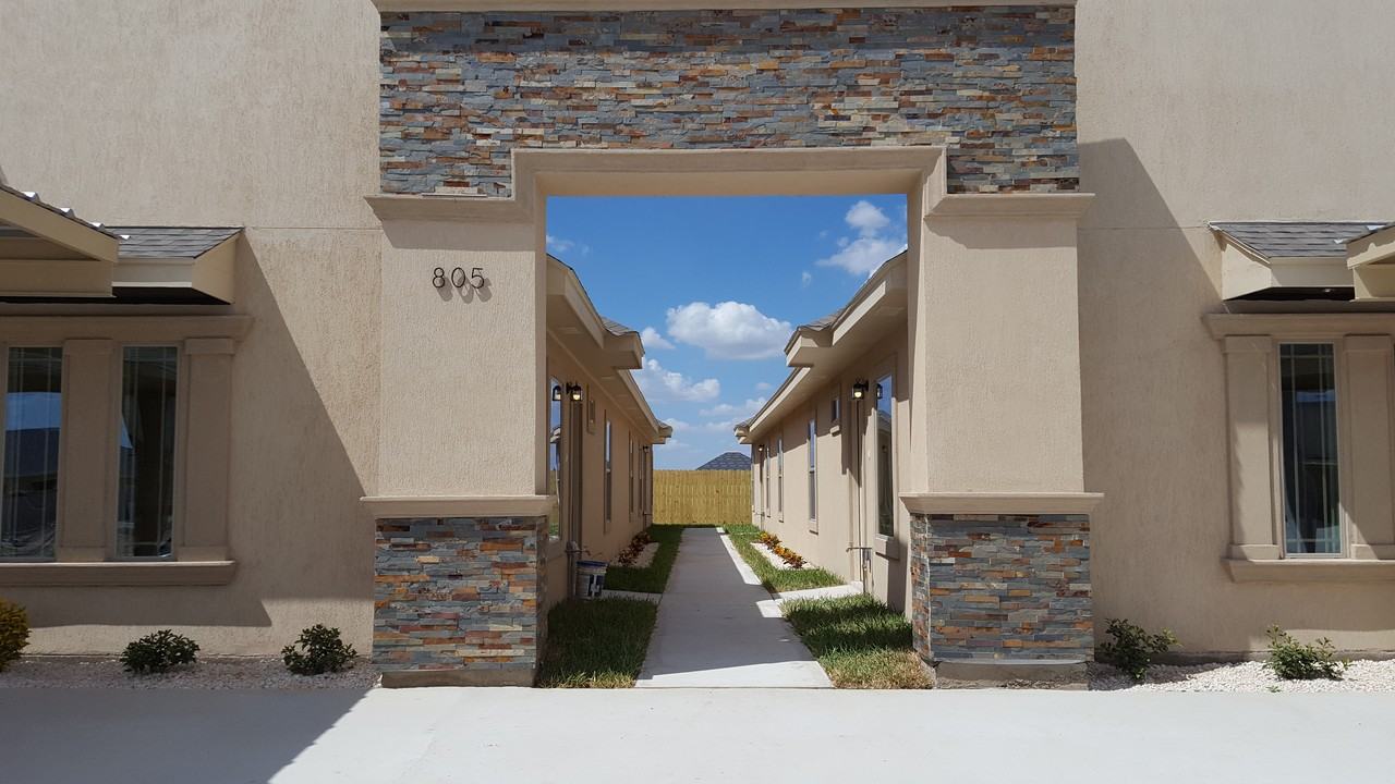 801 Myrtle Beach Avenue, McAllen, TX 78503, USA 2 unit Rentals Zumper