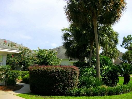 124 Palm Harbour Blvd - Photo 3 of 25