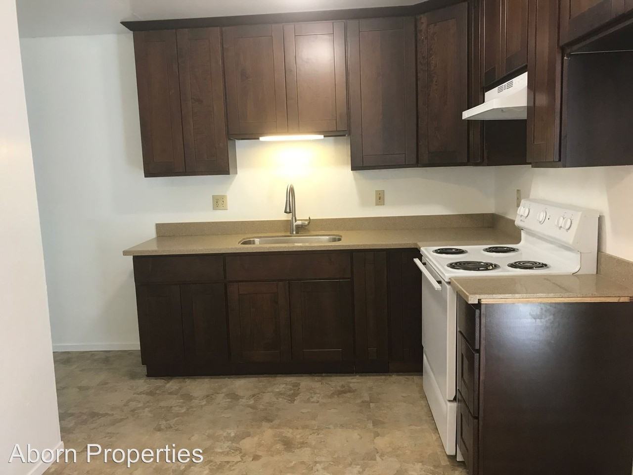 1675 Enesco Ave - Photo 3 of 28