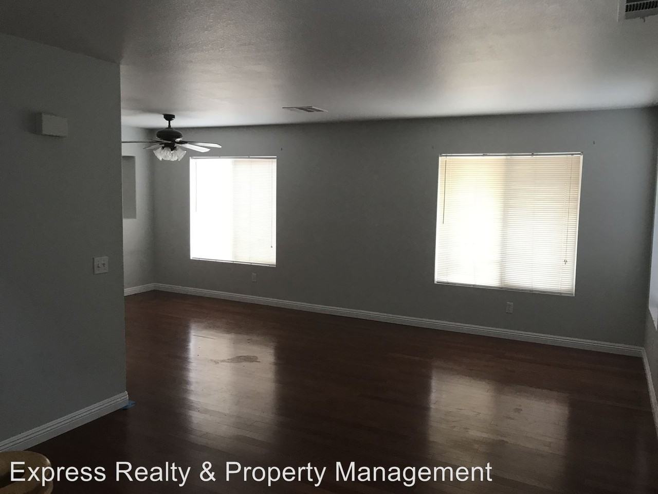 722 Robin Glen Rd - Photo 3 of 26