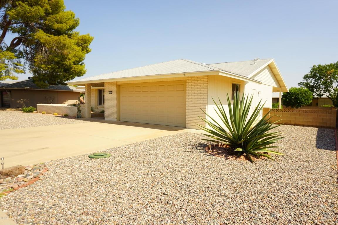 10727 W Roundelay Cir - Photo 3 of 26