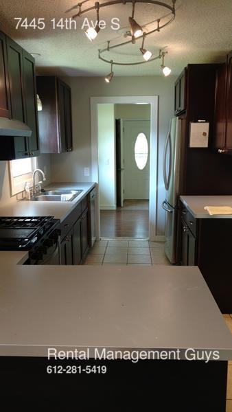 7445 14th Ave S - Photo 2 of 8