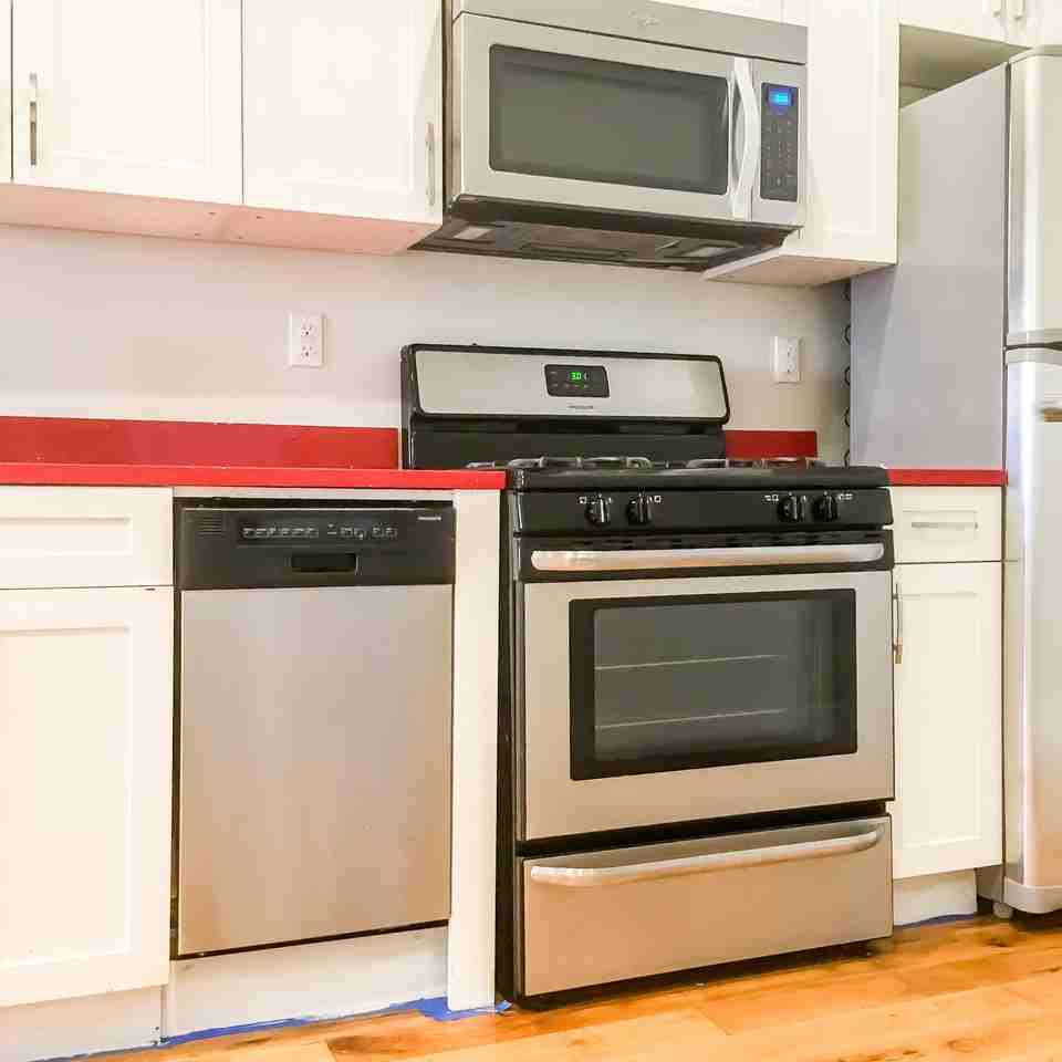 186 Wilson Avenue #19PJ