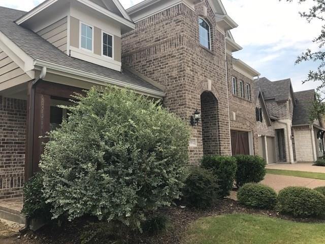 15572 Yarberry Dr - Photo 2 of 26