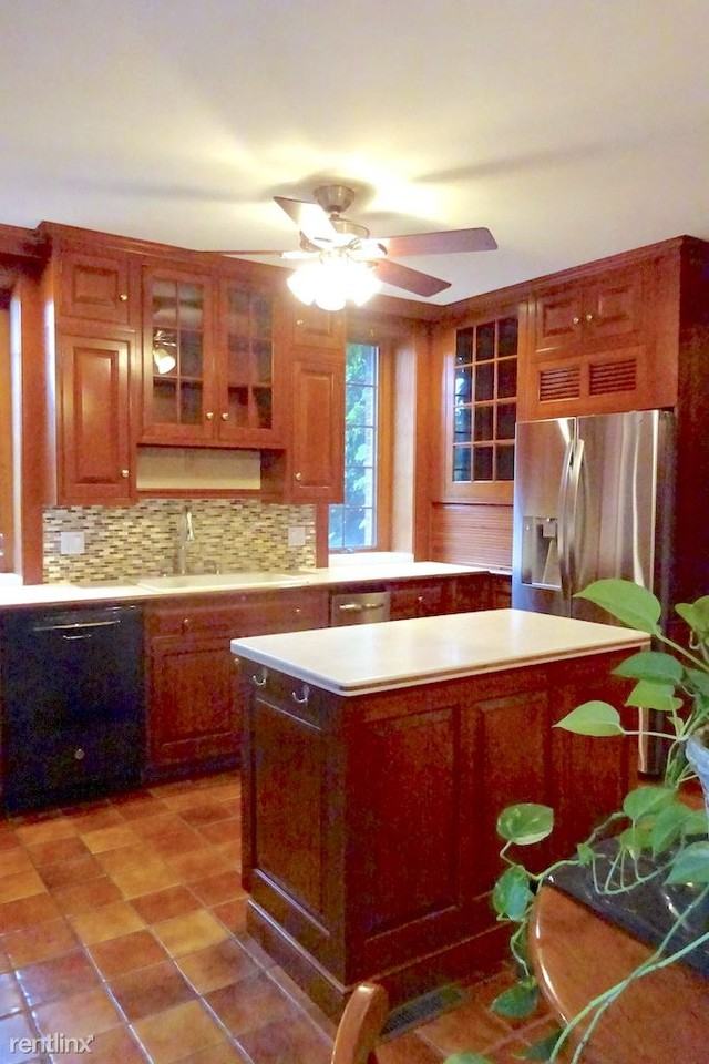 175 Summer St - Photo 3 of 39