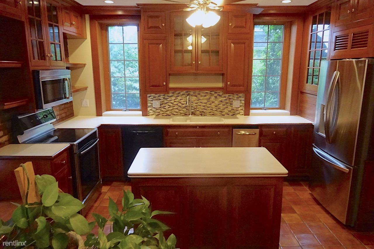 175 Summer St - Photo 2 of 39