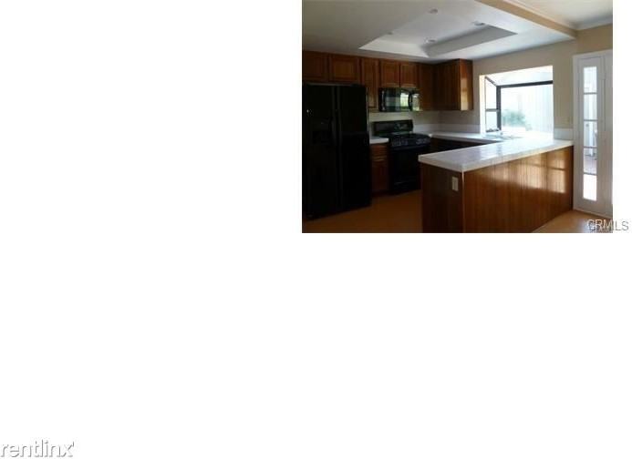 316 Regatta Way - Photo 2 of 15