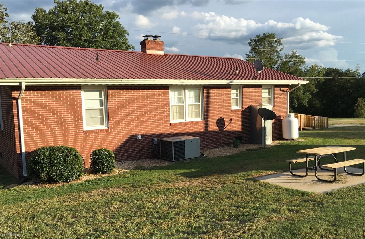 169 State Rd S-39-176 - Photo 2 of 26