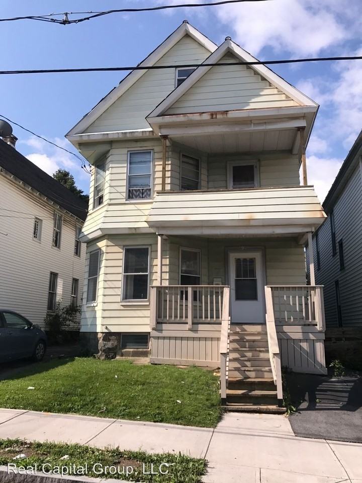 255 Washington Ave Ext - Photo 2 of 10