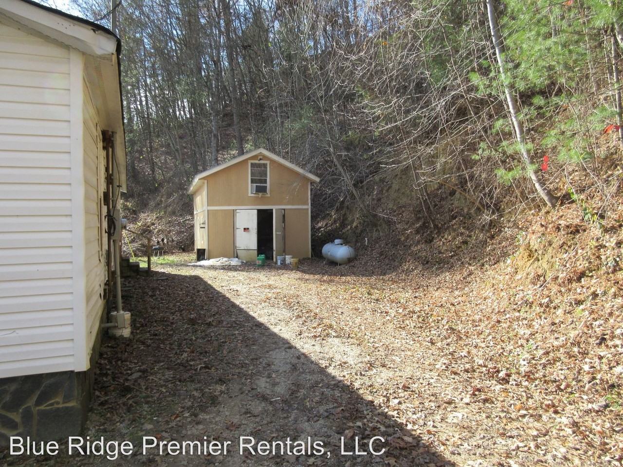 100 Sunrise Rd - Photo 2 of 10