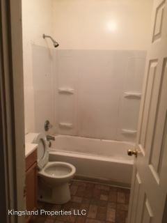 5731 Saloma Ave - Photo 2 of 3