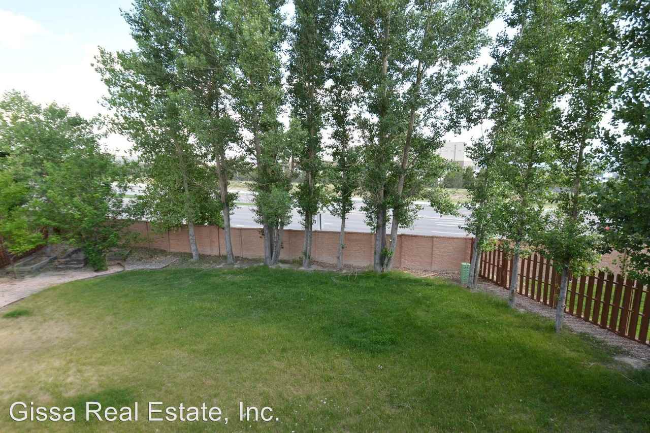 353 Mountain Lover Terrace - Photo 3 of 18