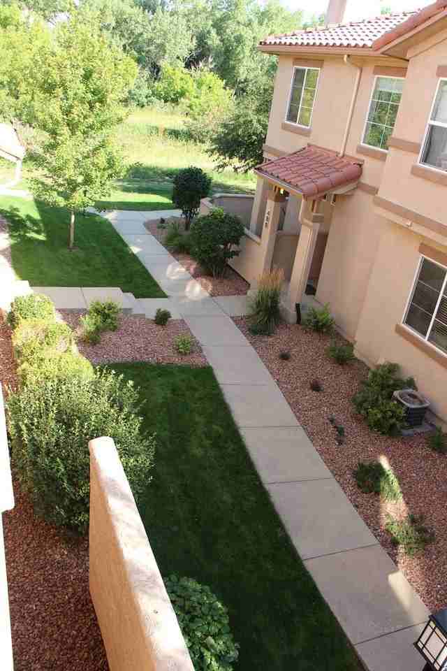 1450 Courtyard Heights - Photo 3 of 16